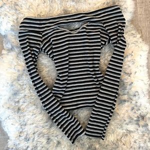 BERSHKA Top Blouse Off Shoulder Sweater Bardot
